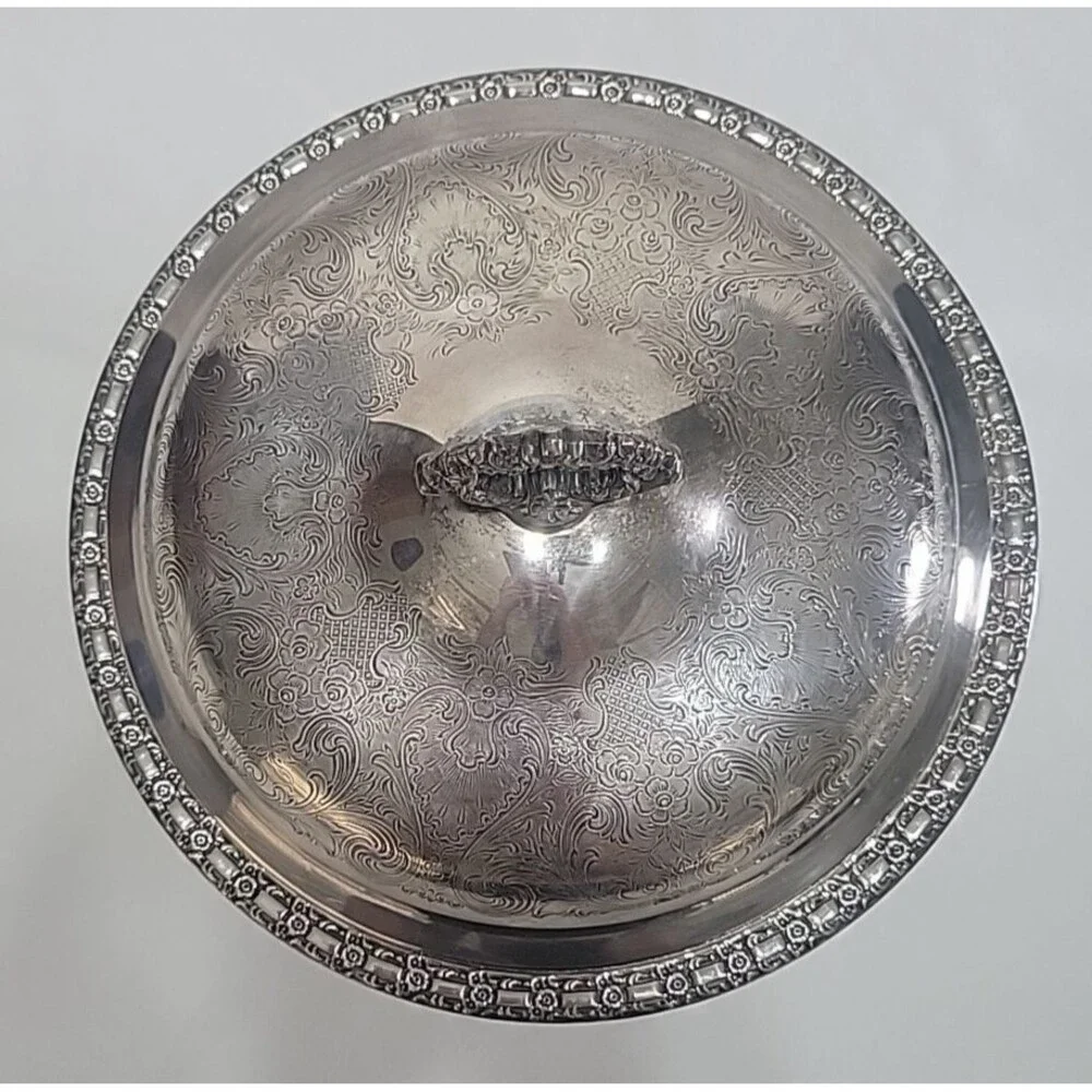 VTG International Silver Camelot Covered Vegetable Bowl Silverplate 6162 w Lid
